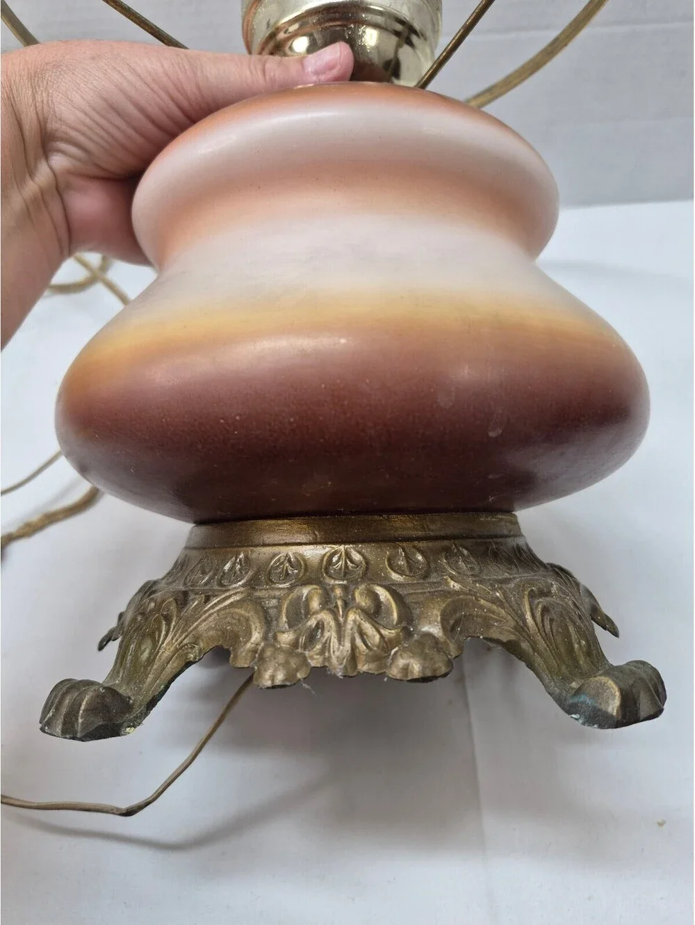 Vintage Electric Table Lamp with Hand-Painted Floral Glass Ornate Base only J78